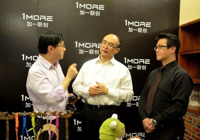 房卡必备教程“微信拼十牛牛房卡在哪里充值”房卡使用教程